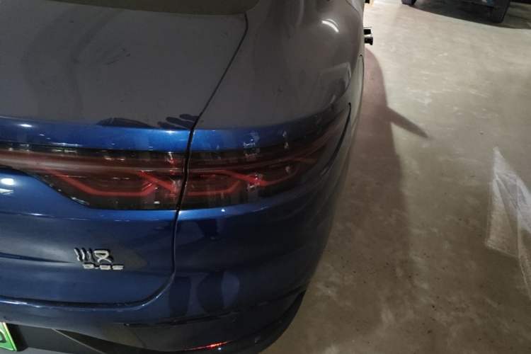 Used BYD Han 2022 EV Genesis Edition 610KM All-Wheel Drive Premium Model Right Rear Taillight