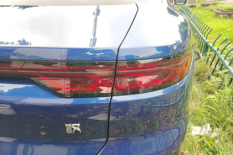 Used BYD Han 2022 DM-i 121KM Prestige Model Right Rear Taillight