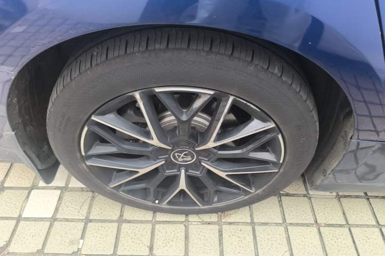 Used BYD Han 2022 EV Genesis Edition 610KM All-Wheel Drive Premium Model Right Rear Wheel Hub