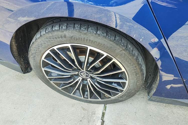 Used BYD Han 2022 DM-i 121KM Luxury Model Right Rear Wheel Hub