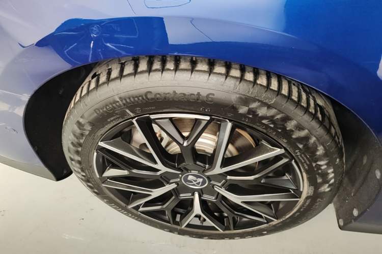 Used BYD Han 2022 EV Genesis Edition 610KM All-Wheel Drive Premium Model Right Rear Wheel Hub