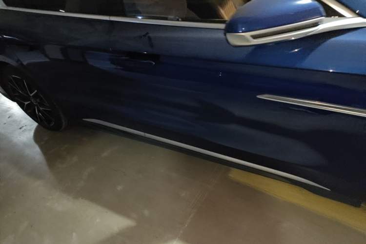 Used BYD Han 2022 EV Genesis Edition 610KM All-Wheel Drive Premium Model Right Side Sill