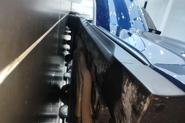 Used BYD Han 2022 DM-i 121KM Prestige Model Right Side Sill