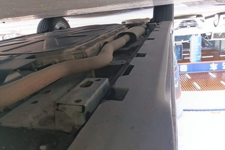 Used BYD Han 2022 DM-i 121KM Luxury Model Right Side Sill