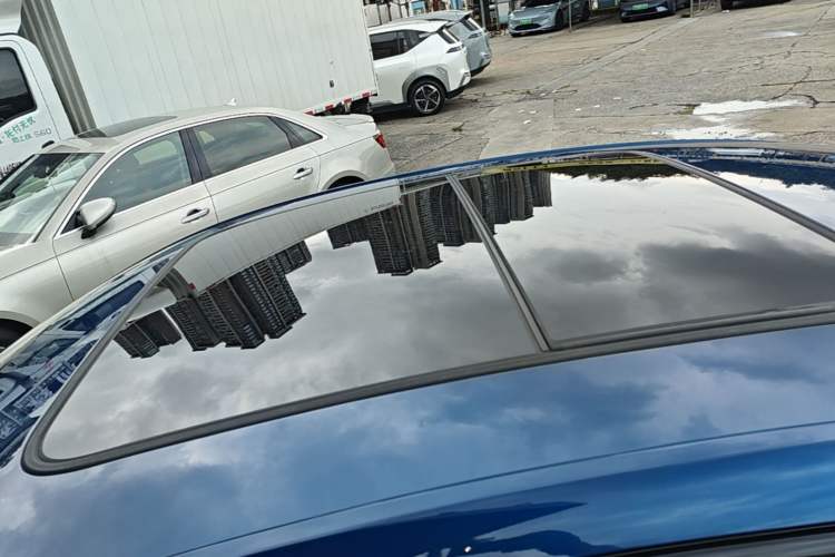Used BYD Han 2022 EV Genesis Edition 610KM All-Wheel Drive Premium Model Roof