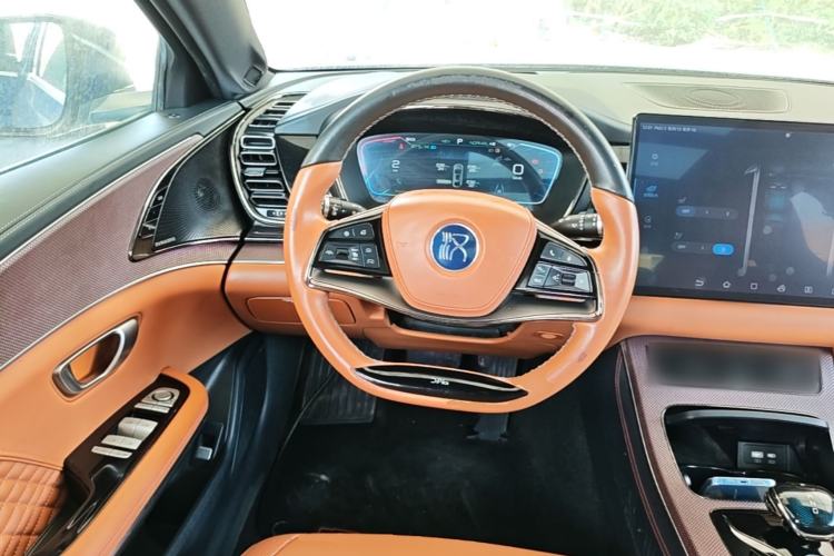 Used BYD Han 2022 DM-i 242km Flagship Model Steering Wheel