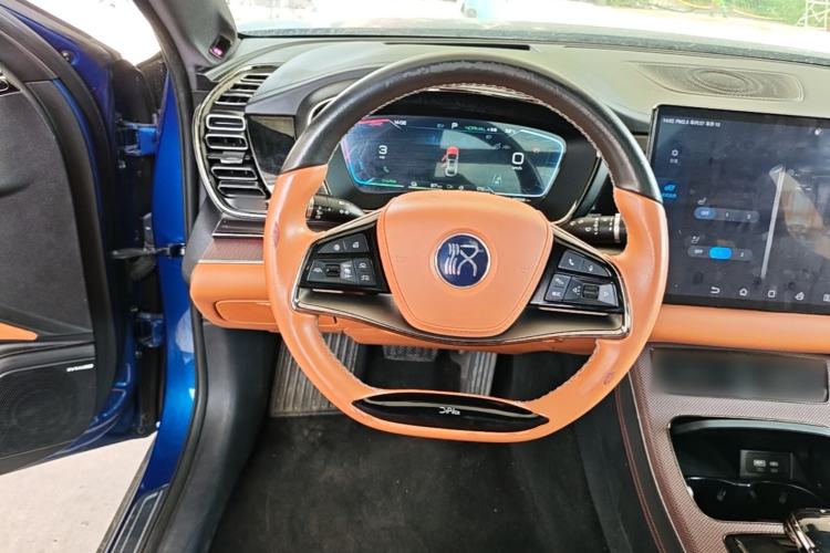 Used BYD Han 2022 DM-i 242km Flagship Model Steering Wheel