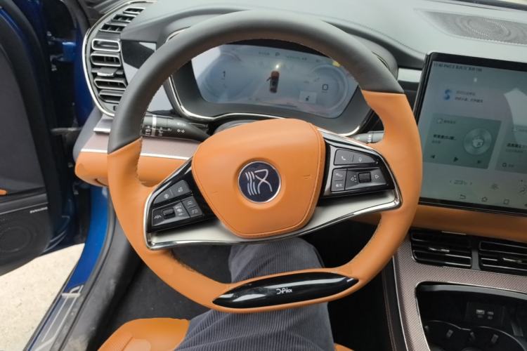 Used BYD Han 2022 EV Genesis Edition 610KM All-Wheel Drive Premium Model Steering Wheel