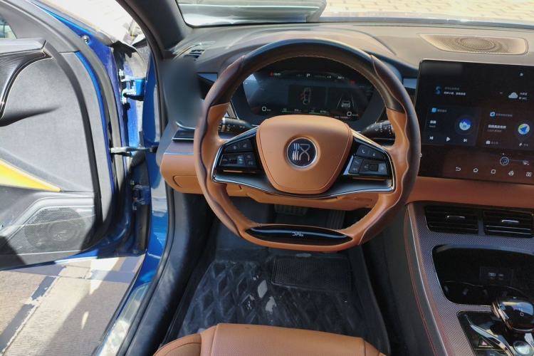 Used BYD Han 2022 DM-i 121KM Luxury Model Steering Wheel