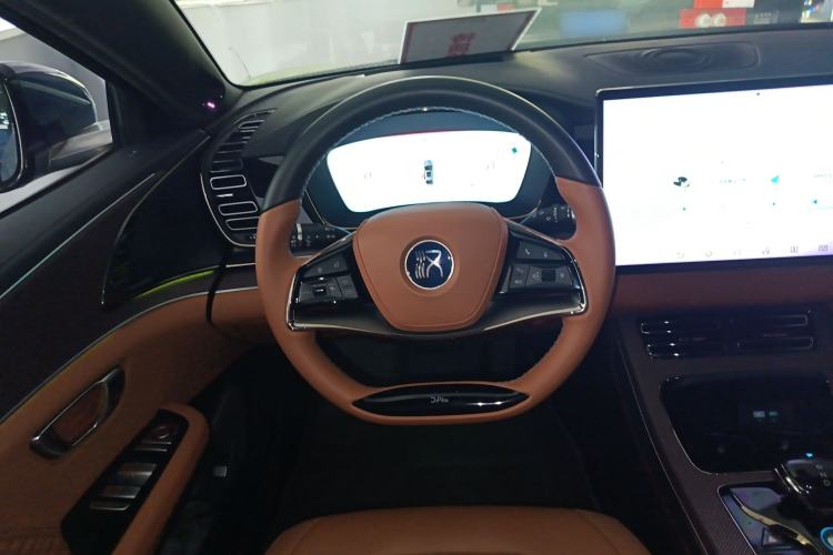 Used BYD Han 2022 EV Genesis Edition 715 km Front-Wheel-Drive Flagship Model Steering Wheel