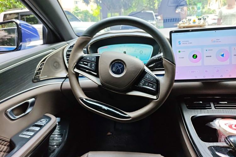 Used BYD Han 2022 DM-i 121KM Luxury Model Steering Wheel