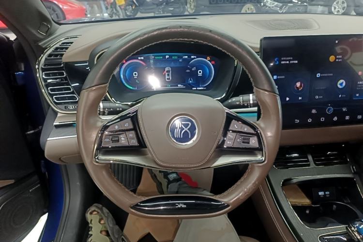 Used BYD Han 2022 EV Genesis Edition 715 km Front-Wheel-Drive Flagship Model Steering Wheel