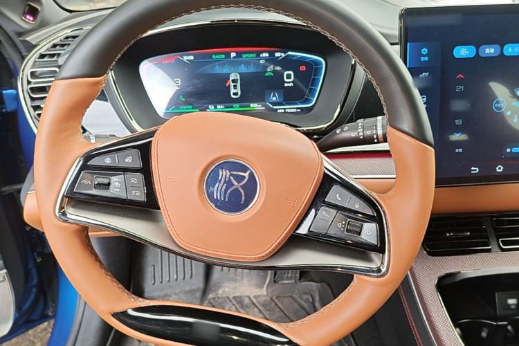 Used BYD Han 2022 EV Genesis Edition 610KM All-Wheel Drive Premium Model Steering Wheel