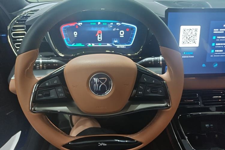 Used BYD Han 2022 EV Genesis Edition 715KM Front-Wheel-Drive Prestige Model Steering Wheel