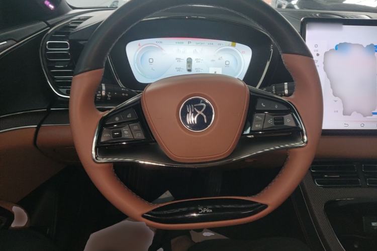 Used BYD Han 2022 EV Genesis Edition 610KM All-Wheel Drive Premium Model Steering Wheel