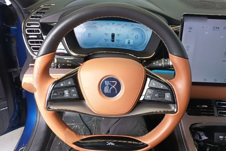 Used BYD Han 2022 DM-i 121KM Luxury Model Steering Wheel