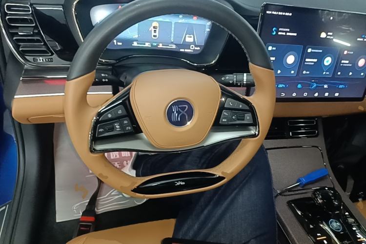 Used BYD Han 2022 DM-i 121KM Luxury Model Steering Wheel