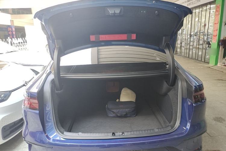 Used BYD Han 2022 DM-i 121KM Luxury Model Trunk