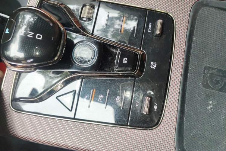 Used BYD Han 2022 DM-i 242km Flagship Model Vehicle Key