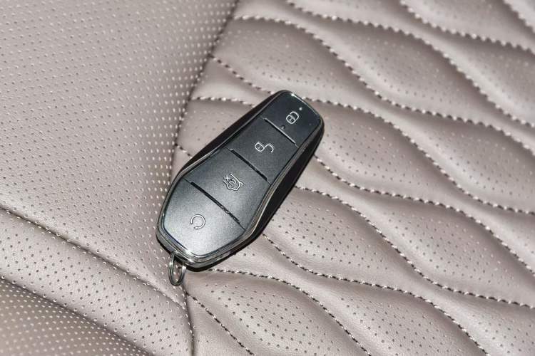 Used BYD Han 2022 DM-i 121KM Luxury Model Vehicle Key
