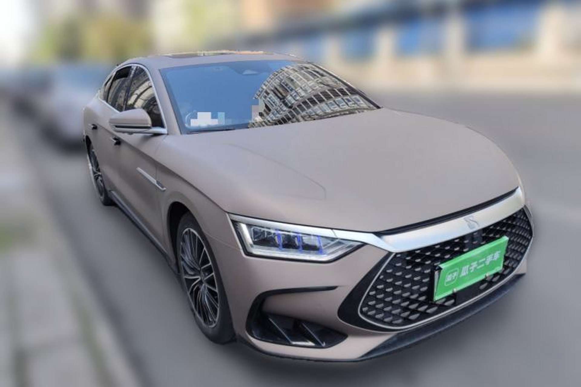 Used BYD Han 2022 DM-i 121KM Luxury Model Front Right 45 Deg