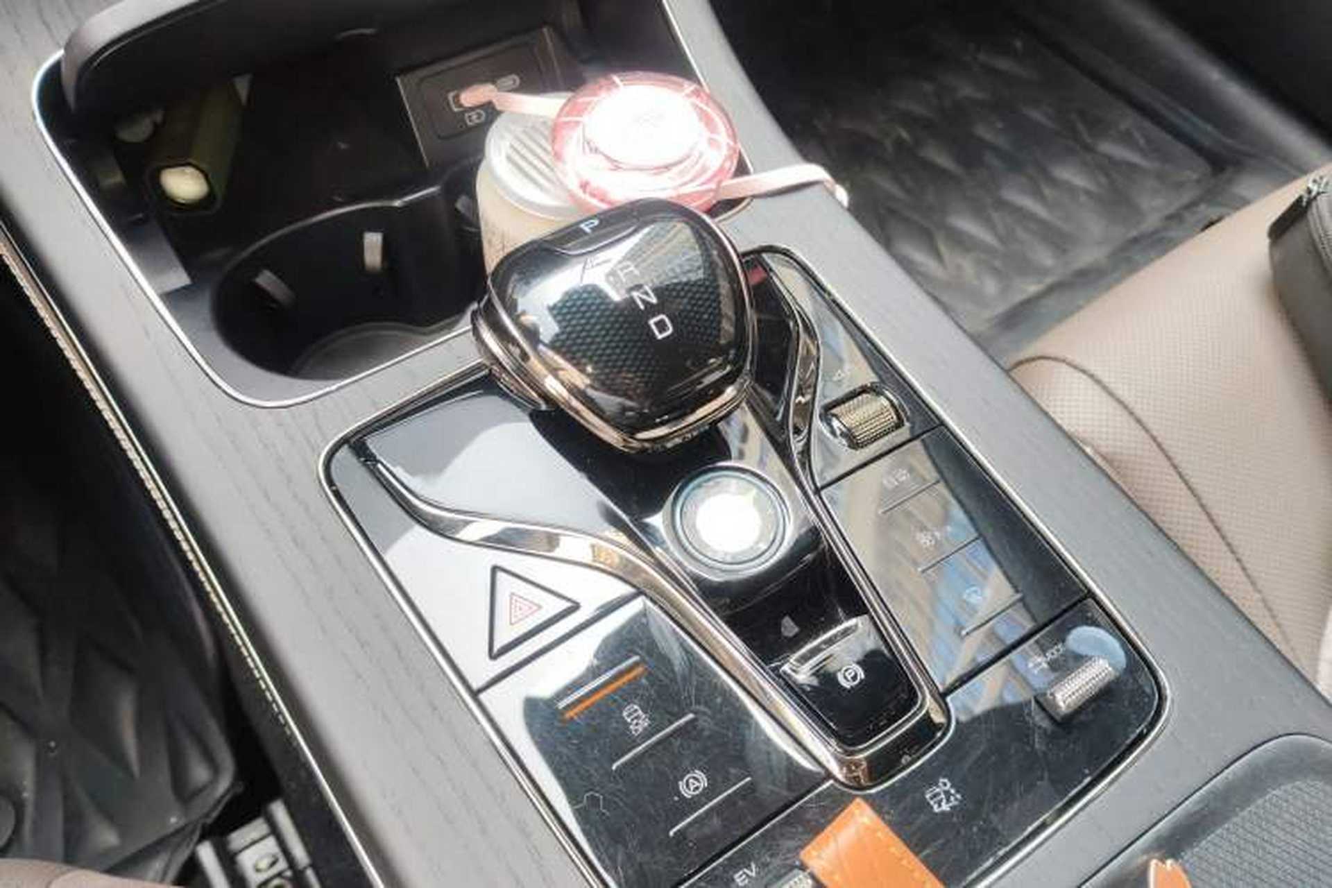 Used BYD Han 2022 DM-i 121KM Luxury Model Gear Lever
