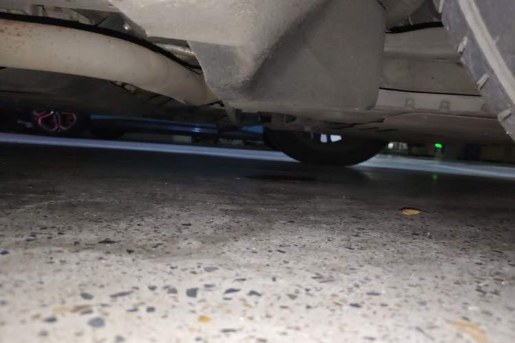 Used BYD Han 2022 DM-i 121KM Prestige Model Chassis Front Right