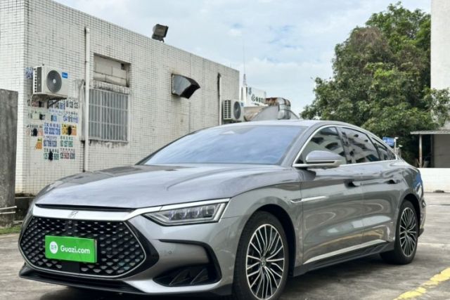 Ojetý BYD Han 2022 DM-i 121KM Luxury Model