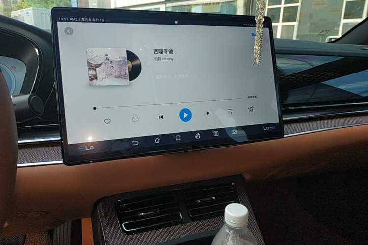 Used BYD Han 2022 DM-i 121KM Luxury Model Audio And AC Panel