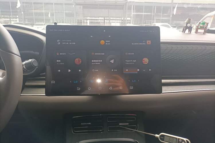 Used BYD Han 2022 DM-i 121KM Prestige Model Audio And AC Panel