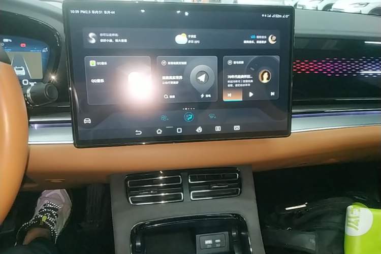 Used BYD Han 2022 DM-i 121KM Prestige Model Audio And AC Panel