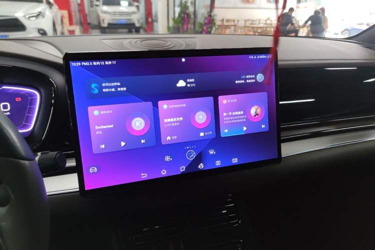 Used BYD Han 2022 DM-i 121KM Prestige Model Audio And AC Panel