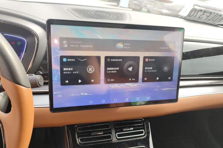 Used BYD Han 2022 EV Genesis Edition 715KM Front-Wheel-Drive Prestige Model Audio And AC Panel
