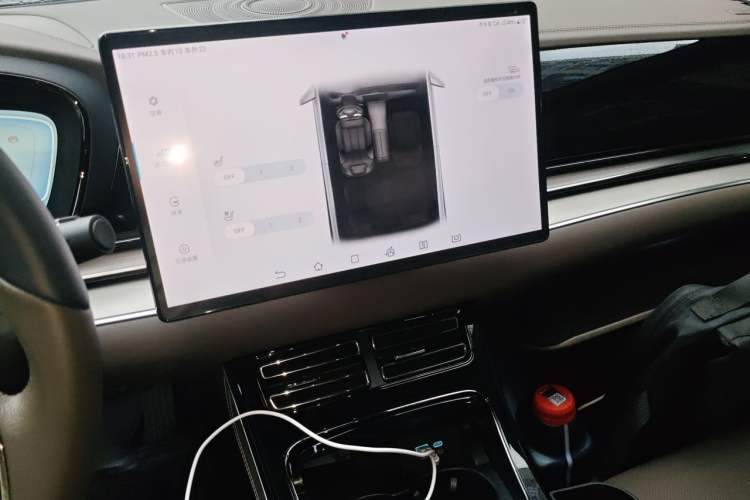 Used BYD Han 2022 DM-i 121KM Prestige Model Audio And AC Panel