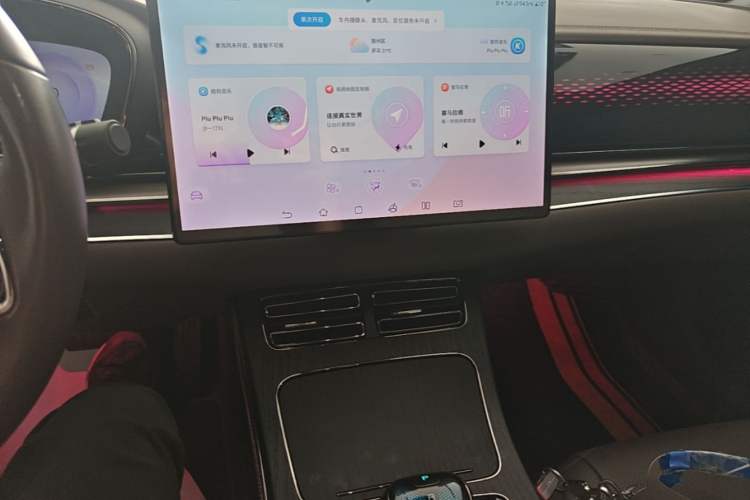 Used BYD Han 2022 DM-i 121KM Luxury Model Audio And AC Panel