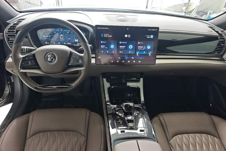 Used BYD Han 2022 DM-i 121KM Prestige Model Center Console