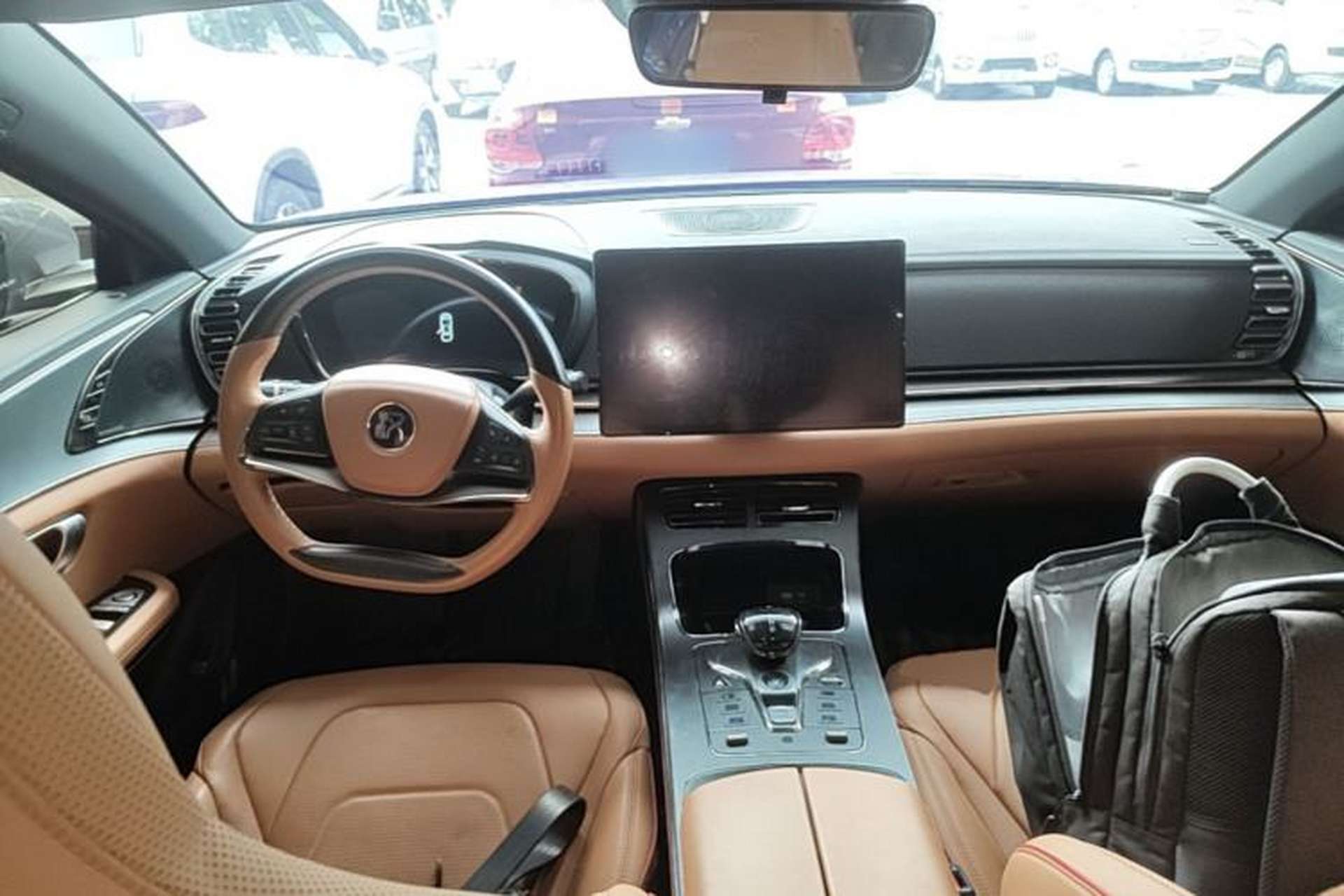 Used BYD Han 2022 DM-i 121KM Prestige Model Center Console