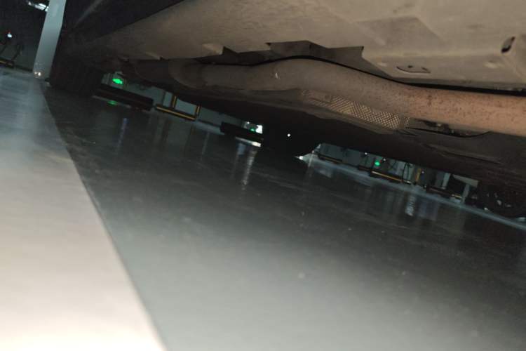 Used BYD Han 2022 DM-i 121KM Prestige Model Chassis Front Right