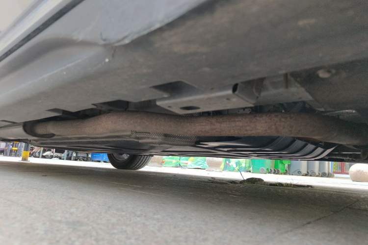 Used BYD Han 2022 DM-i 121KM Luxury Model Chassis Front Right