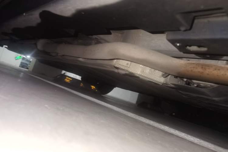 Used BYD Han 2022 DM-i 121KM Luxury Model Chassis Front Right