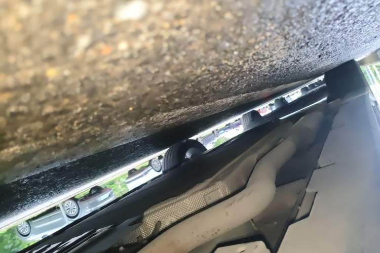 Used BYD Han 2022 DM-i 121KM Prestige Model Chassis Front Right