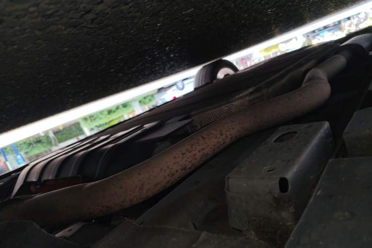 Used BYD Han 2022 DM-i 121KM Luxury Model Chassis Front Right