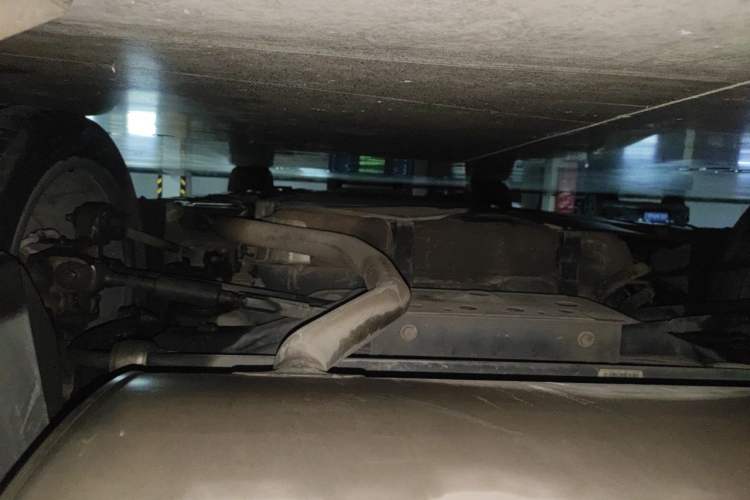 Used BYD Han 2022 DM-i 121KM Prestige Model Chassis Rear