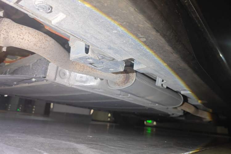 Used BYD Han 2022 DM-i 121KM Luxury Model Chassis Rear Right
