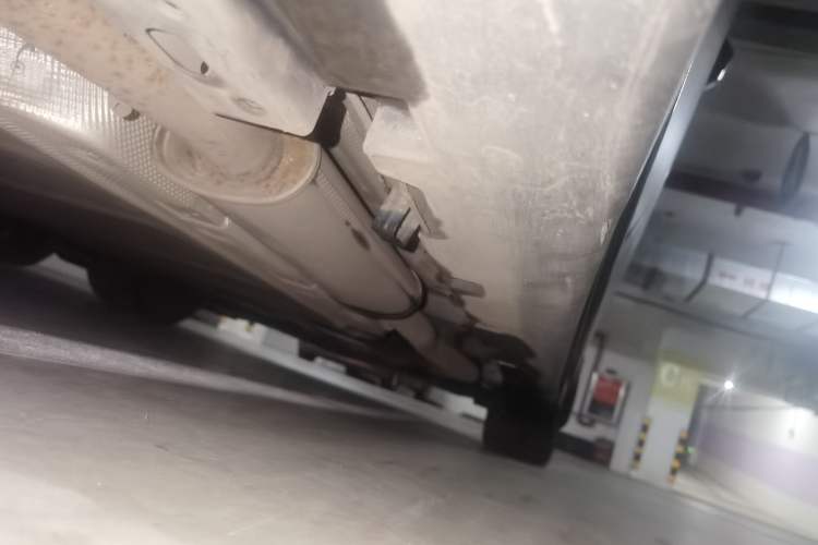 Used BYD Han 2022 DM-i 121KM Luxury Model Chassis Rear Right