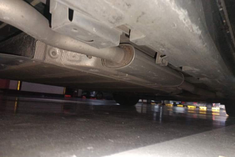 Used BYD Han 2022 DM-i 121KM Prestige Model Chassis Rear Right