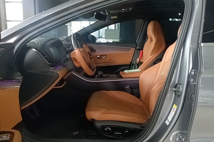 Used BYD Han 2022 DM-i 121KM Luxury Model Driver Seat