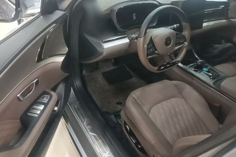 Used BYD Han 2022 DM-i 121KM Prestige Model Driver Seat