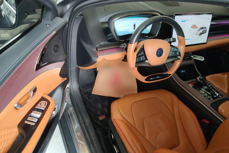 Used BYD Han 2022 DM-i 121KM Luxury Model Driver Seat