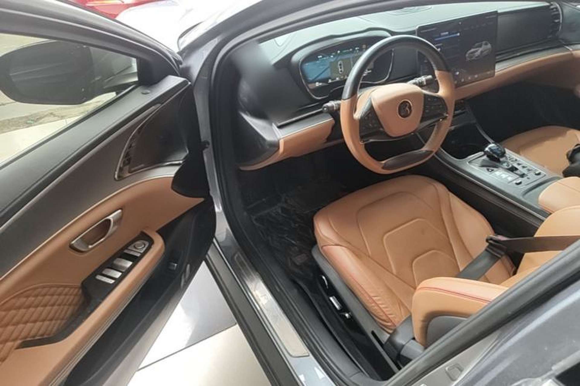 Used BYD Han 2022 DM-i 121KM Prestige Model Driver Seat